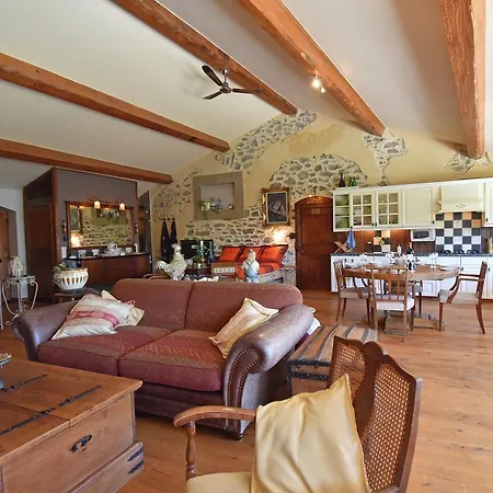 Exceptional Airconditioned River Loft *